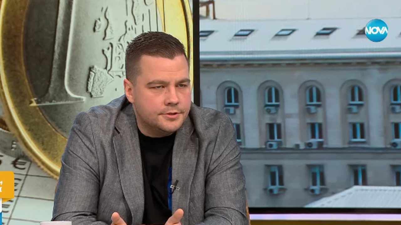 Балабанов: Изплашен от еврото, колегата Цончо стои на площада, а спестяванията му са в евро