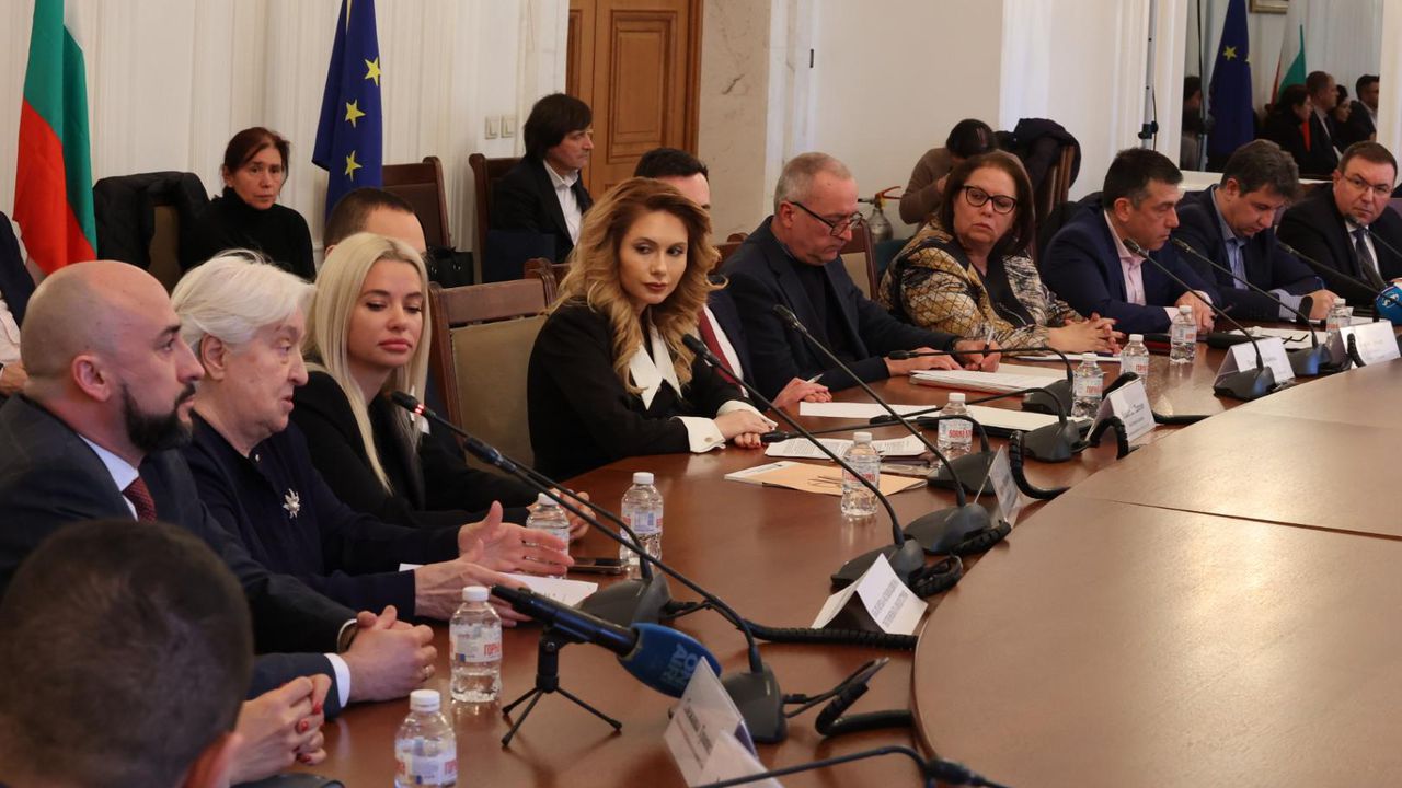 Приеха на второ четене законопроекта за забрана на вейповете