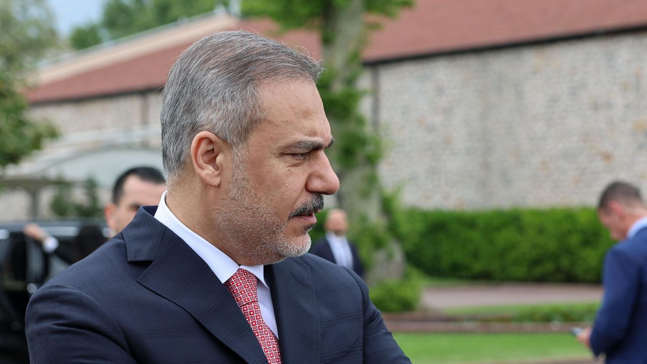 Хакан Фидан: Сигурността на Сирия остава сред основните приоритети за Турция