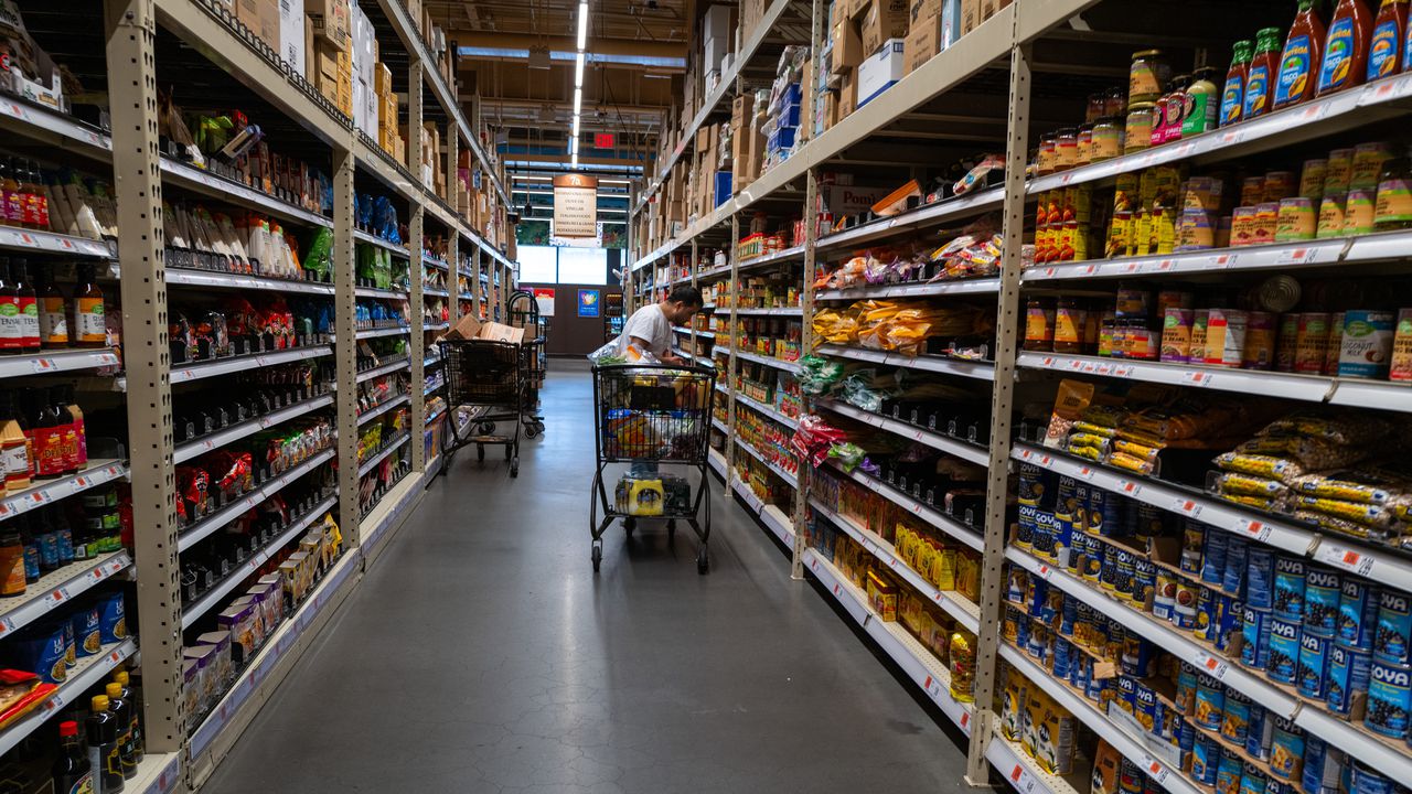 В австрийската търговска мрежа ще бъдат обозначавани „измамните опаковки“ на хранителни и дрогерийни продукти