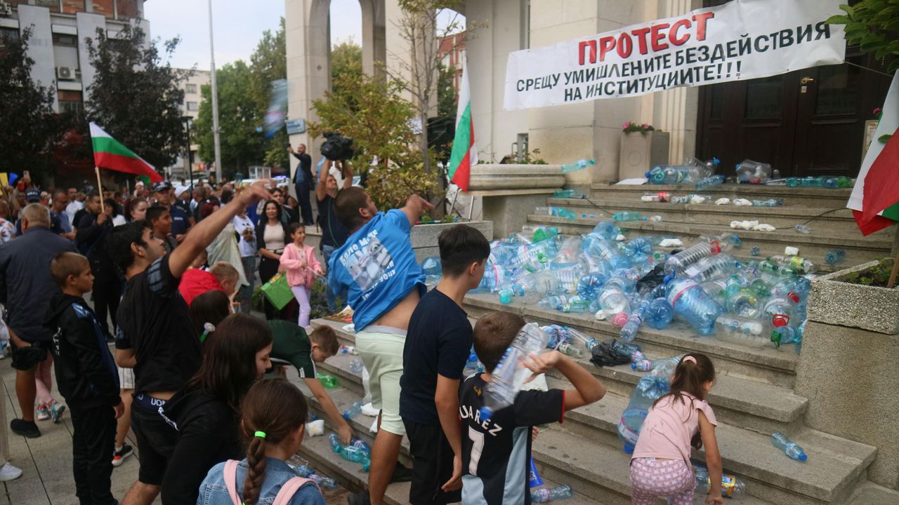 Освобождават държавни резерви от питейна вода за област Плевен