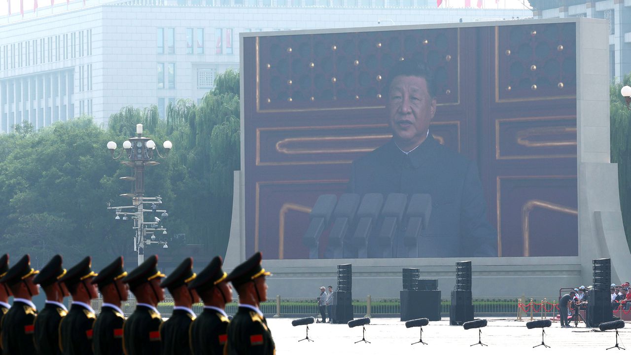 В китайската столица Пекин се проведе военен парад по случай