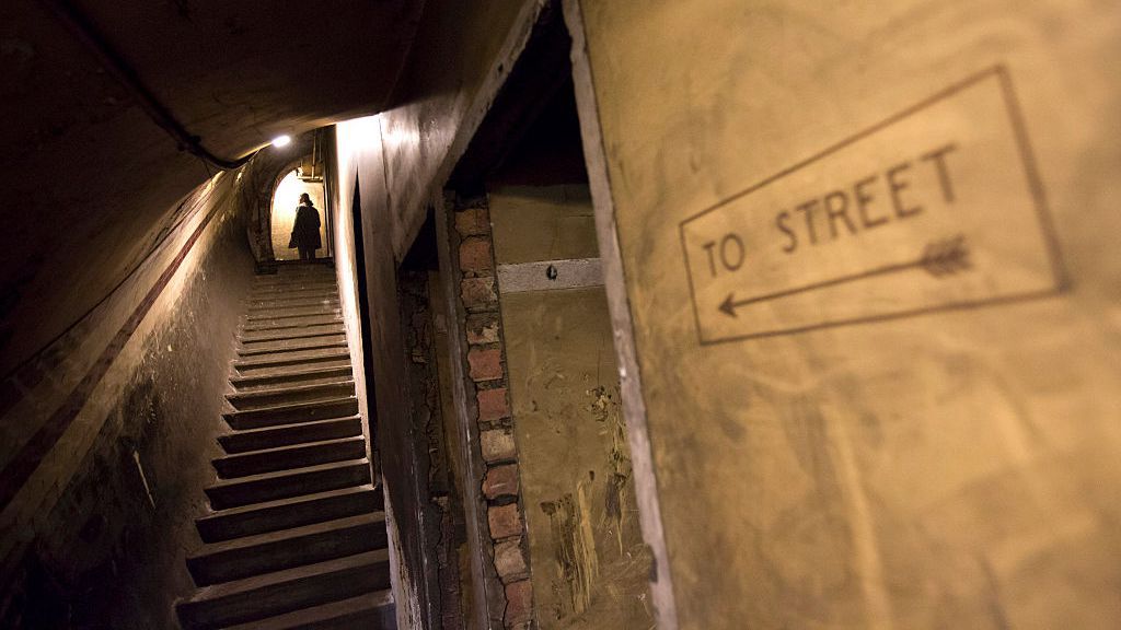 Властта в Литва към гражданите си: Започвайте да изграждате бомбоубежища