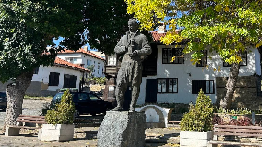 Българският строителен гений: две новите издания, посветени на Колю Фичето, ще бъдат представени в Габрово