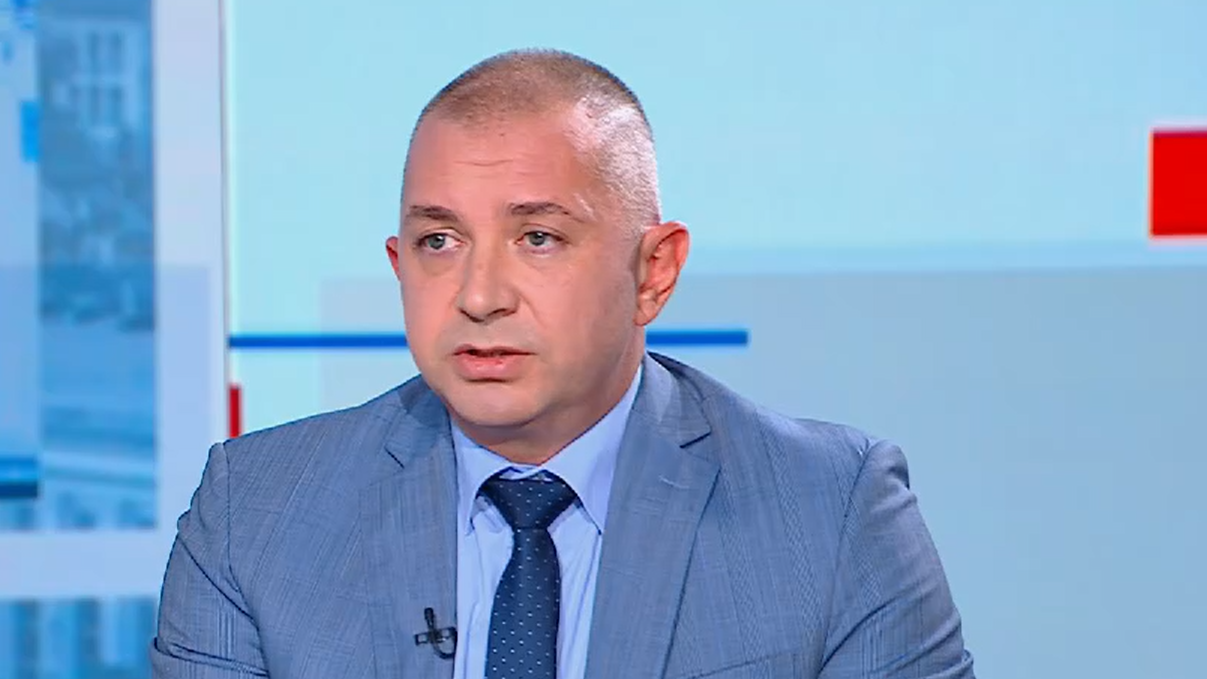 Добрин Иванов от АИКБ е критичен към Бюджет 2026, трипроцентовия дефицит нарече "счетоводна гимнастика"