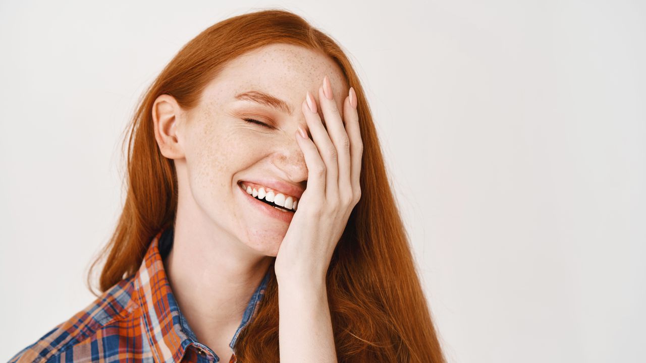 По думите ѝ силно оцветяващи вещества се съдържат в малините