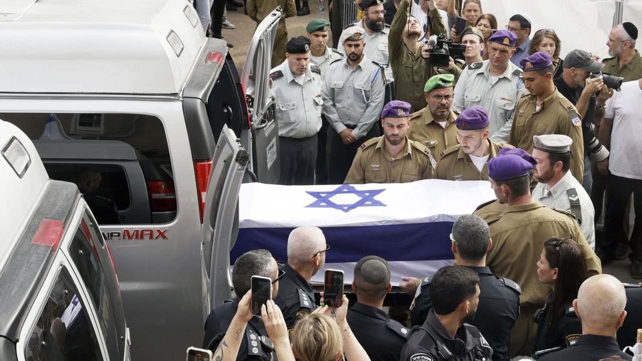 В изявление кабинетът на министър-председателя Бенямин Нетаняху заяви, че съдебномедицинските