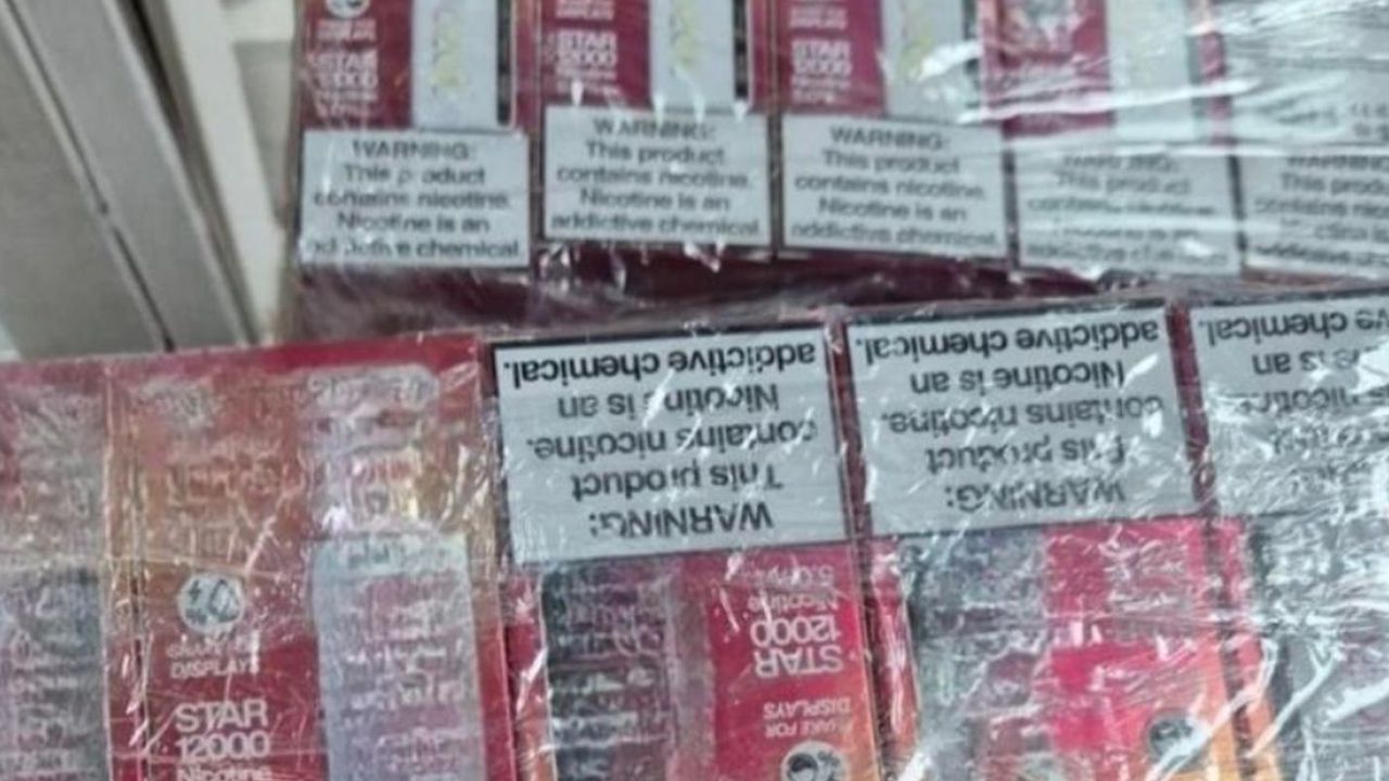 Задържаха контрабандни електронни цигари на МП „Капитан Андреево“