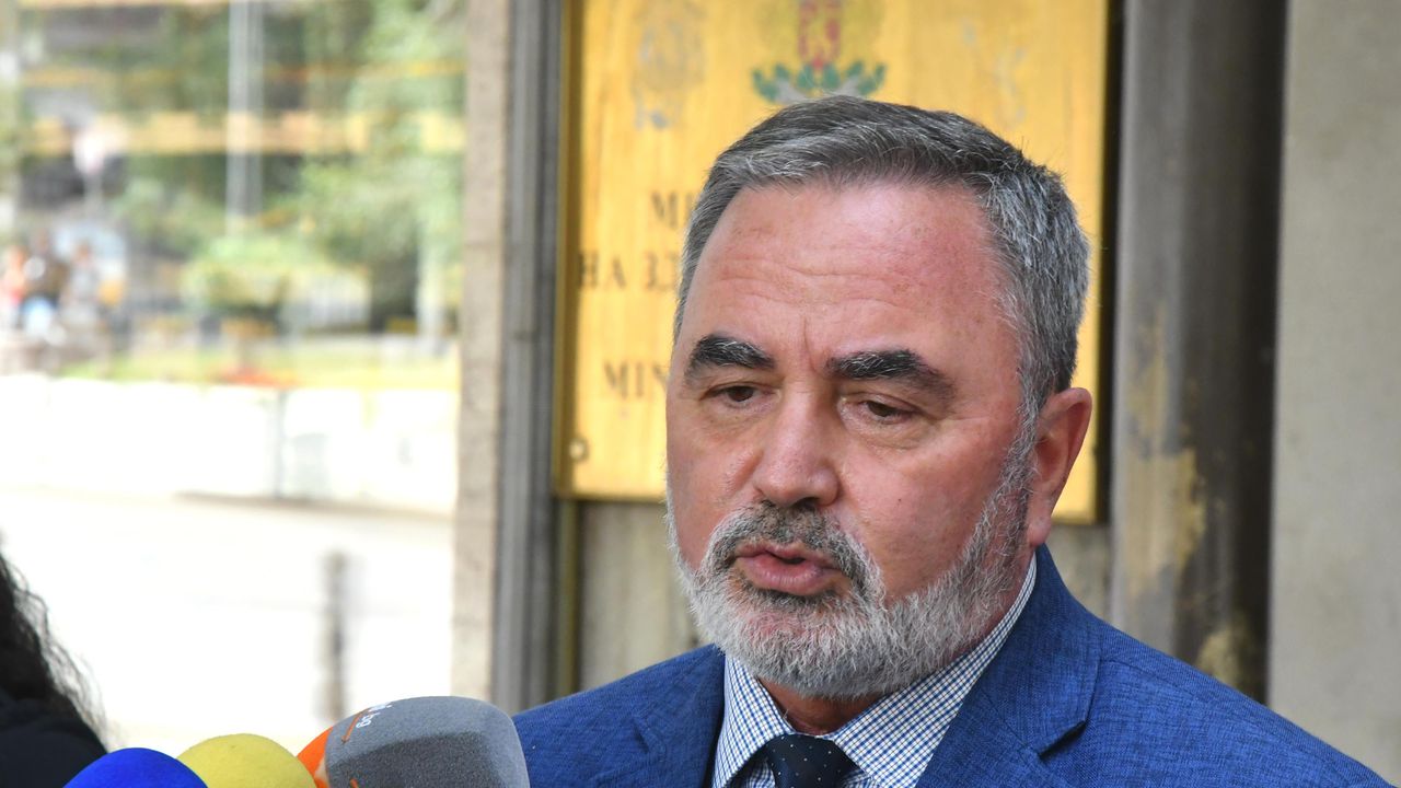 Доц. Кунчев: Боледуваме повече не заради ваксините, а защото сме прекарали Ковид-19