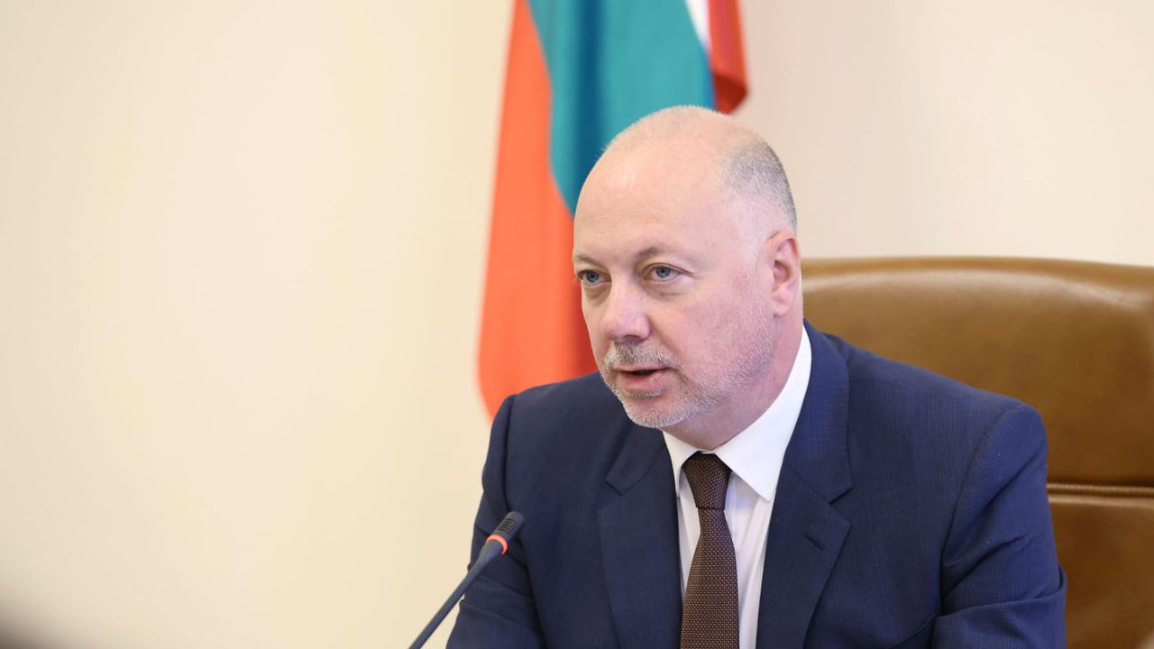 Росен Желязков: Ще разсеем страховете от еврото, насаждани у хората