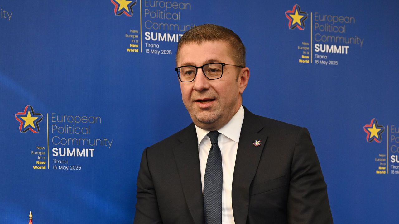 Мицкоски: Има жесток политически натиск от българска страна срещу приемането на доклада на ЕП за напредъка на Северна Македония