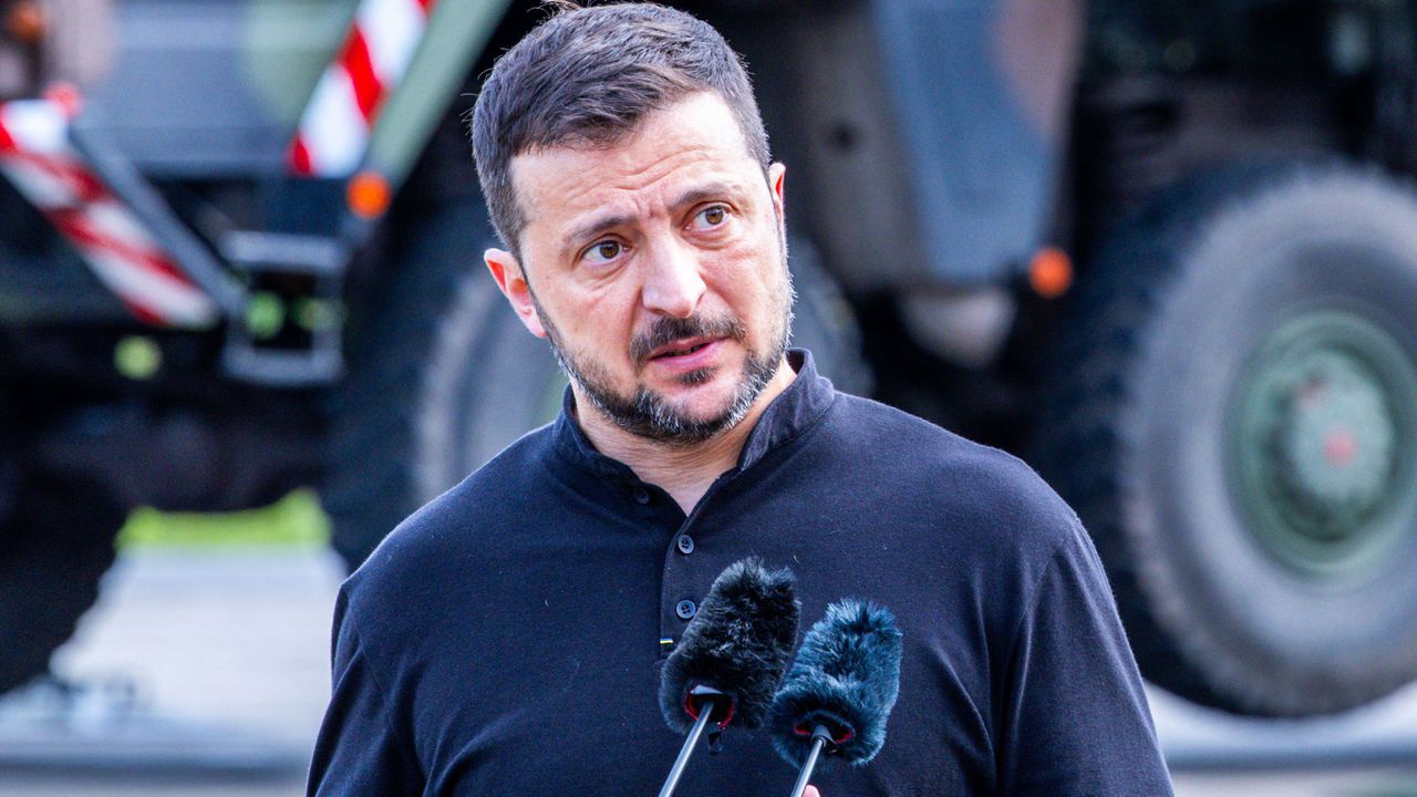 Володимир Зеленски: Русия трябва да бъде принудена да използва дипломация за слагане на край на войната