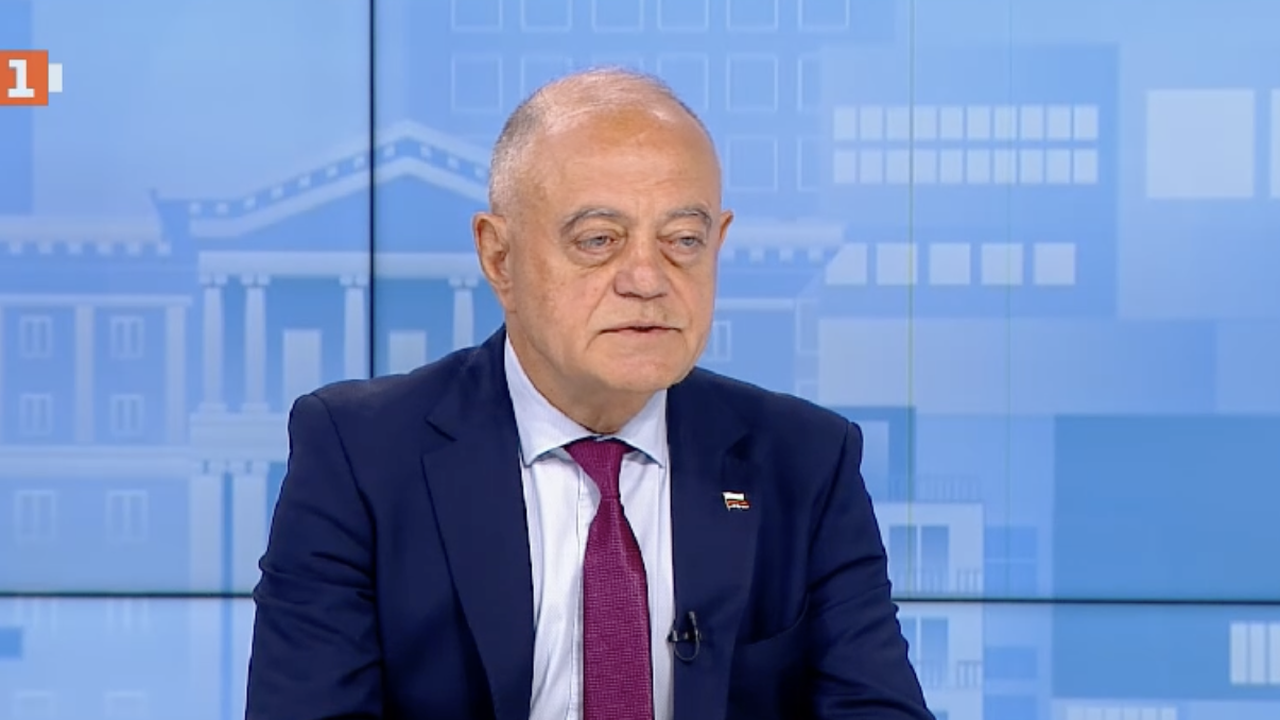 Ген. Атанасов: Общо взето си губим времето с тези вотове на недоверие