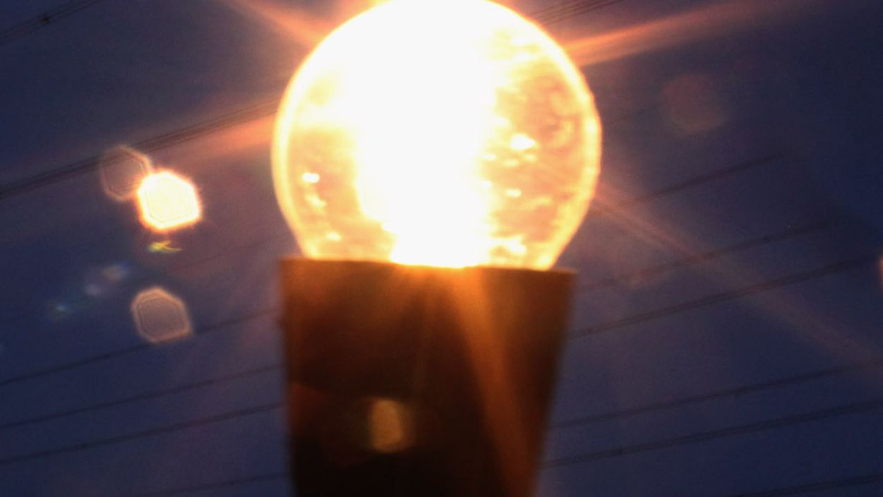 Голяма част от Чехия е без електричество, съобщи пожарно-спасителната служба