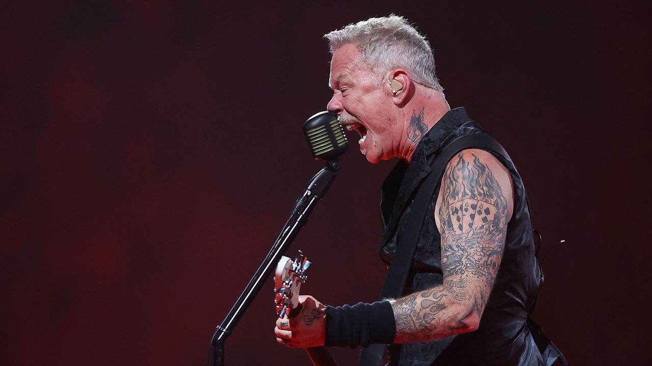 Животът, който стои зад гласа на Metallica: необичайното семейство на Джеймс Хетфийлд и историята за пътя му нагоре