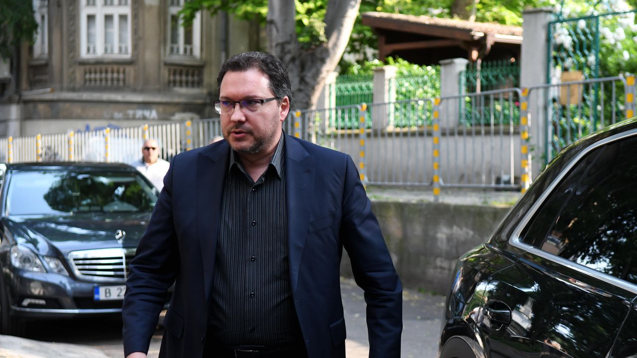 Даниел Митов: Надявам се скоро на указ и за председател на ДАНС