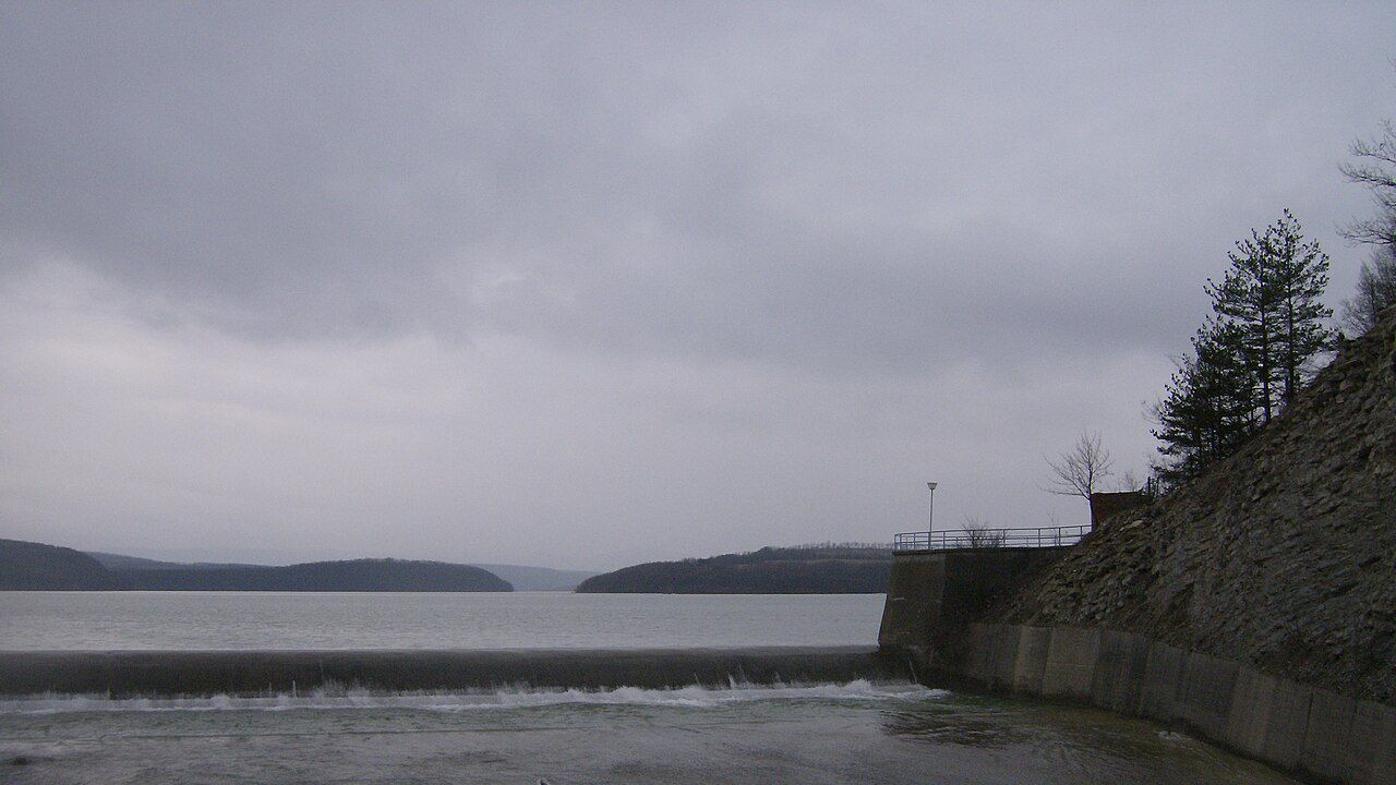 Необходими са сериозни ремонти на общинските язовири в Провадийско