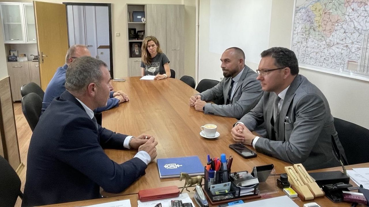 Вътрешният министър и главният секретар на МВР се срещнаха с ръководството на полицията в Русе