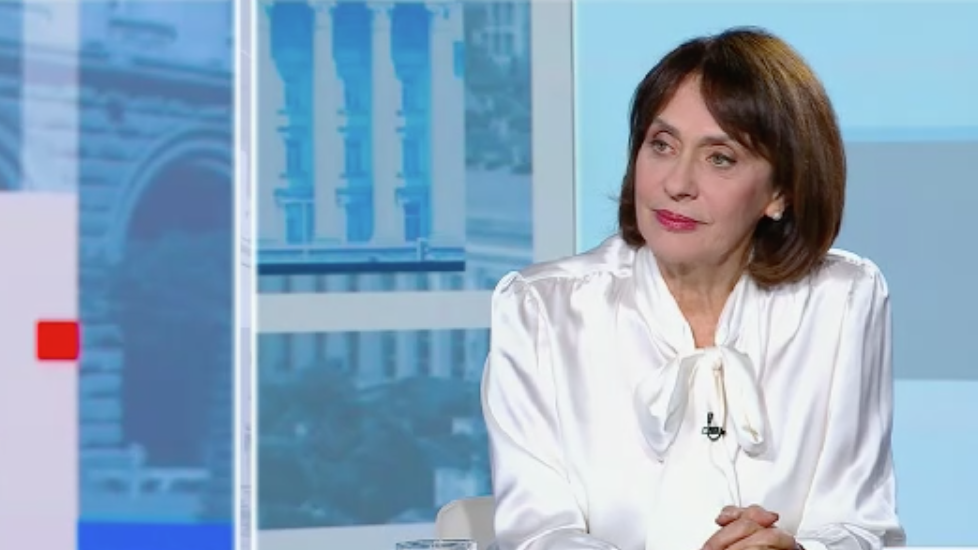 Надежда Нейнски за еврозоната: Президентът се възползва от страховете на хората