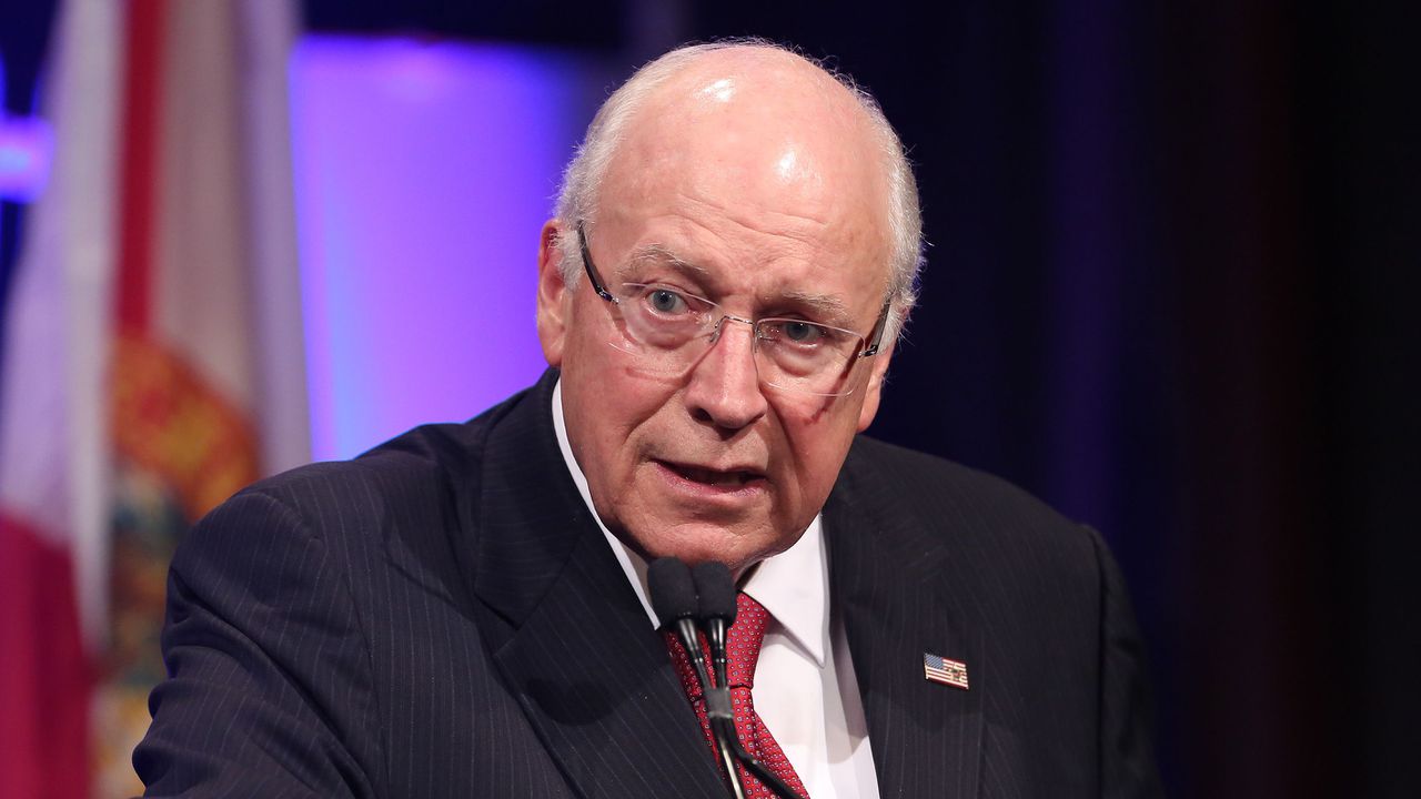 Почина бившият вицепрезидент на САЩ Дик Чейни