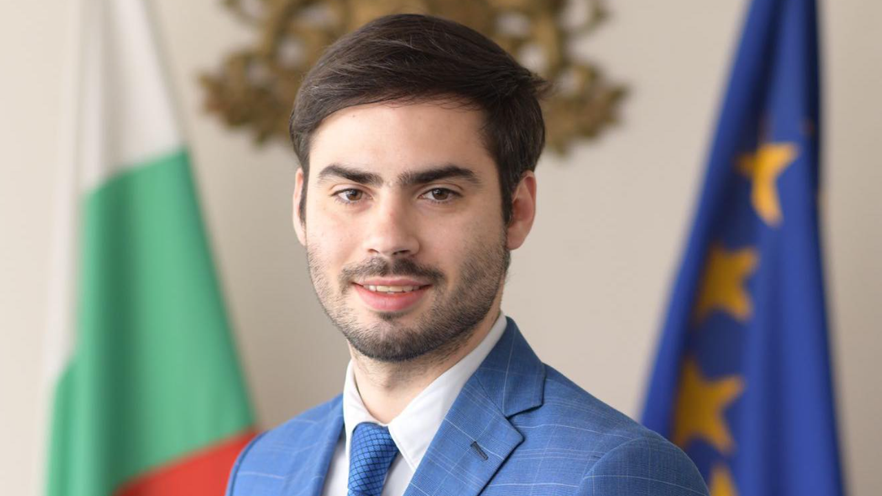 Сградата е ценен паметник на културата и има важно значение