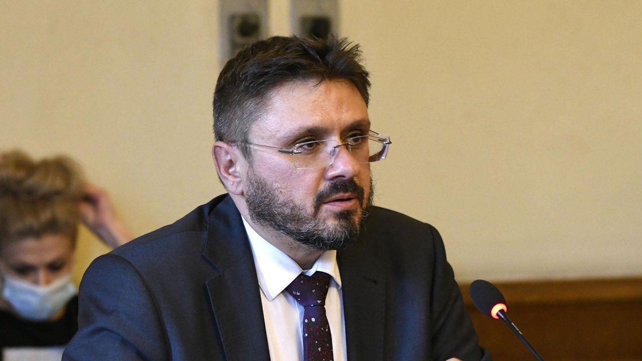 Беден е не този, който нищо няма, а този, който