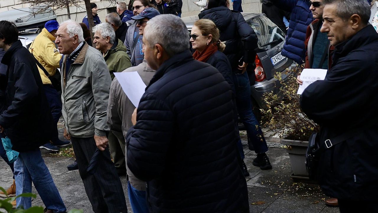 Протест срещу разширяването на синята и зелената зони се проведе
