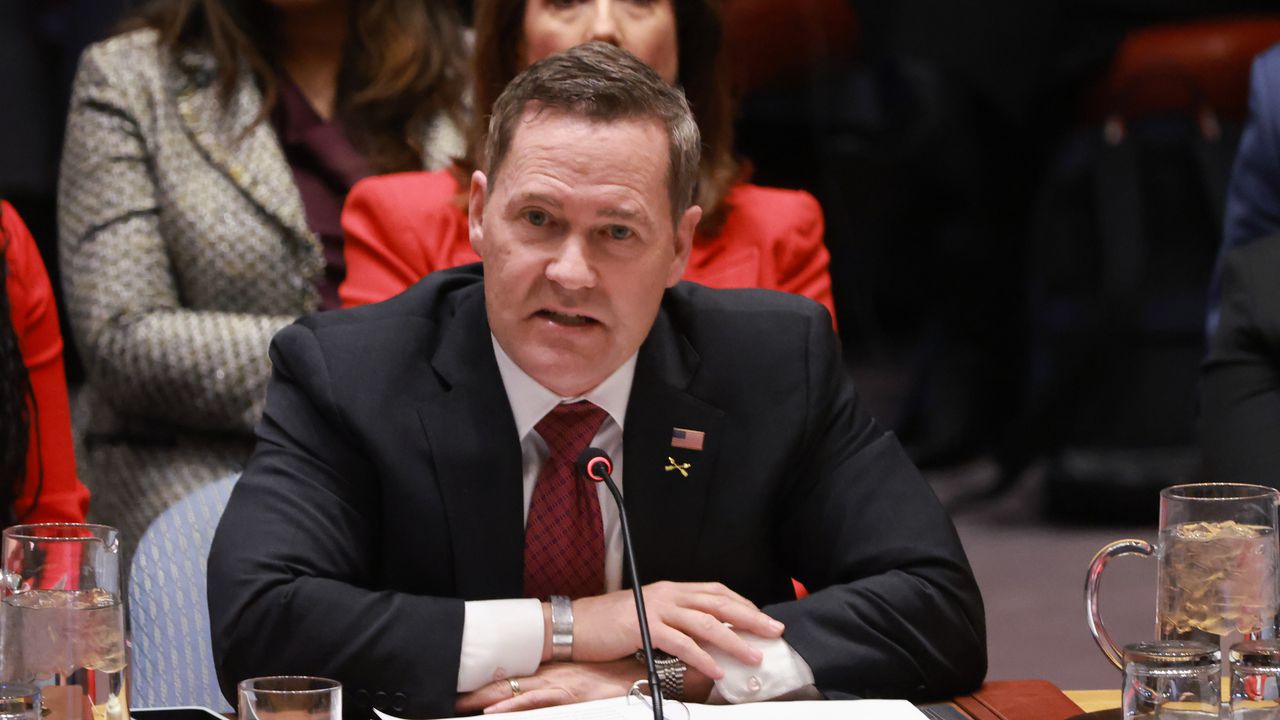 Постоянният представител на САЩ в ООН Майк Уолц заяви, че