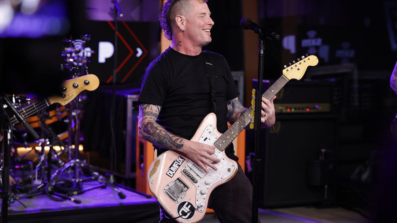 Материалът е записан през 2008 г. от четирима членове на