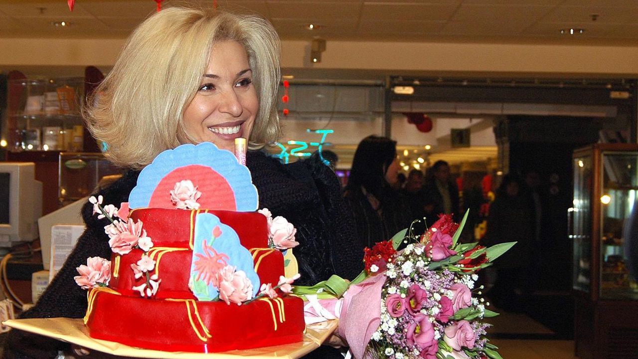 Здравословни проблеми налегнаха Гала, която на 13 февруари ще стане