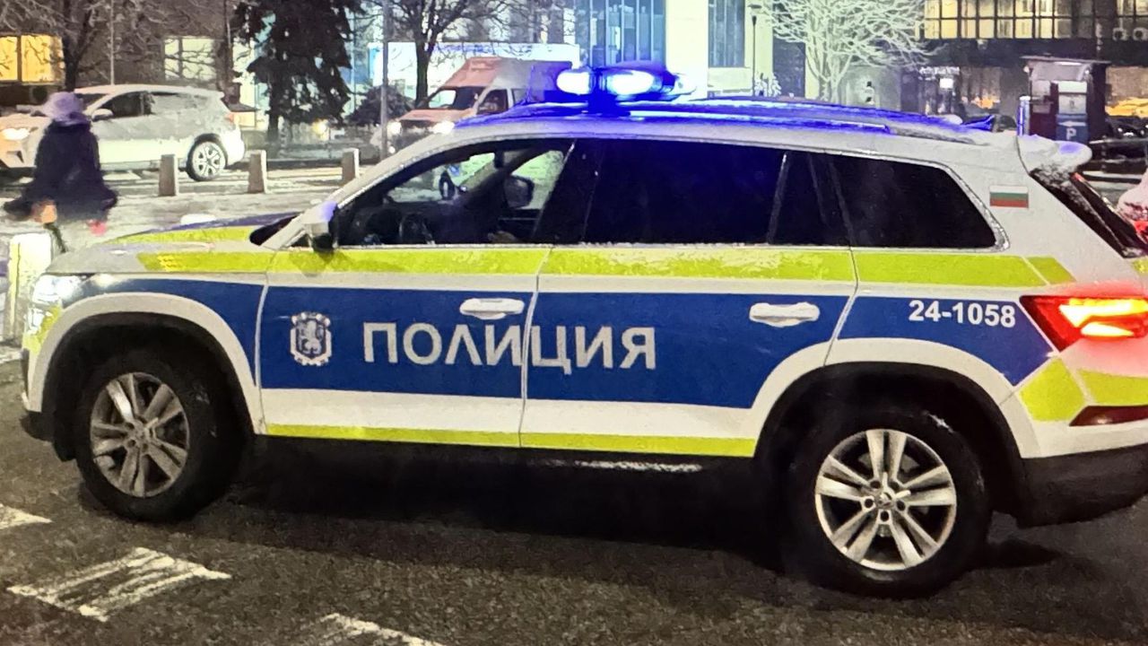 До инцидента, който е станал към 13:00 часа в четвъртък,