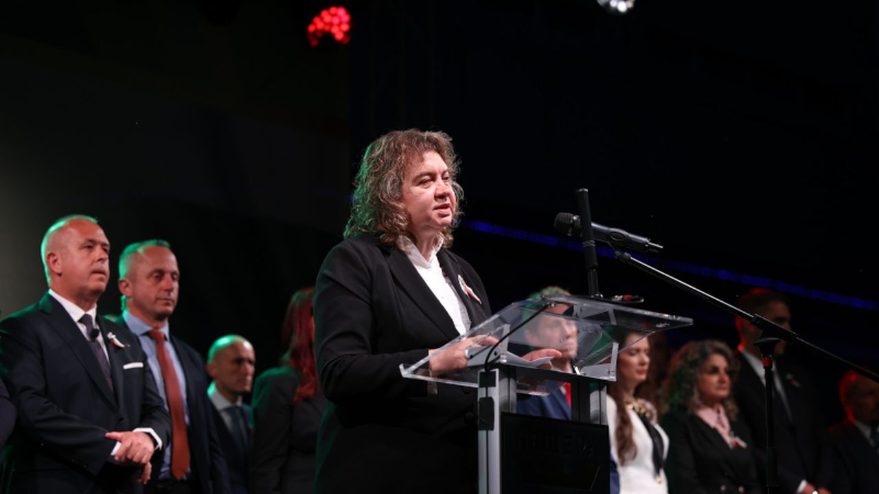 Наталия Киселова в Пещера: Само единни можем да съхраним и да предадем на поколенията след нас изконните български ценности