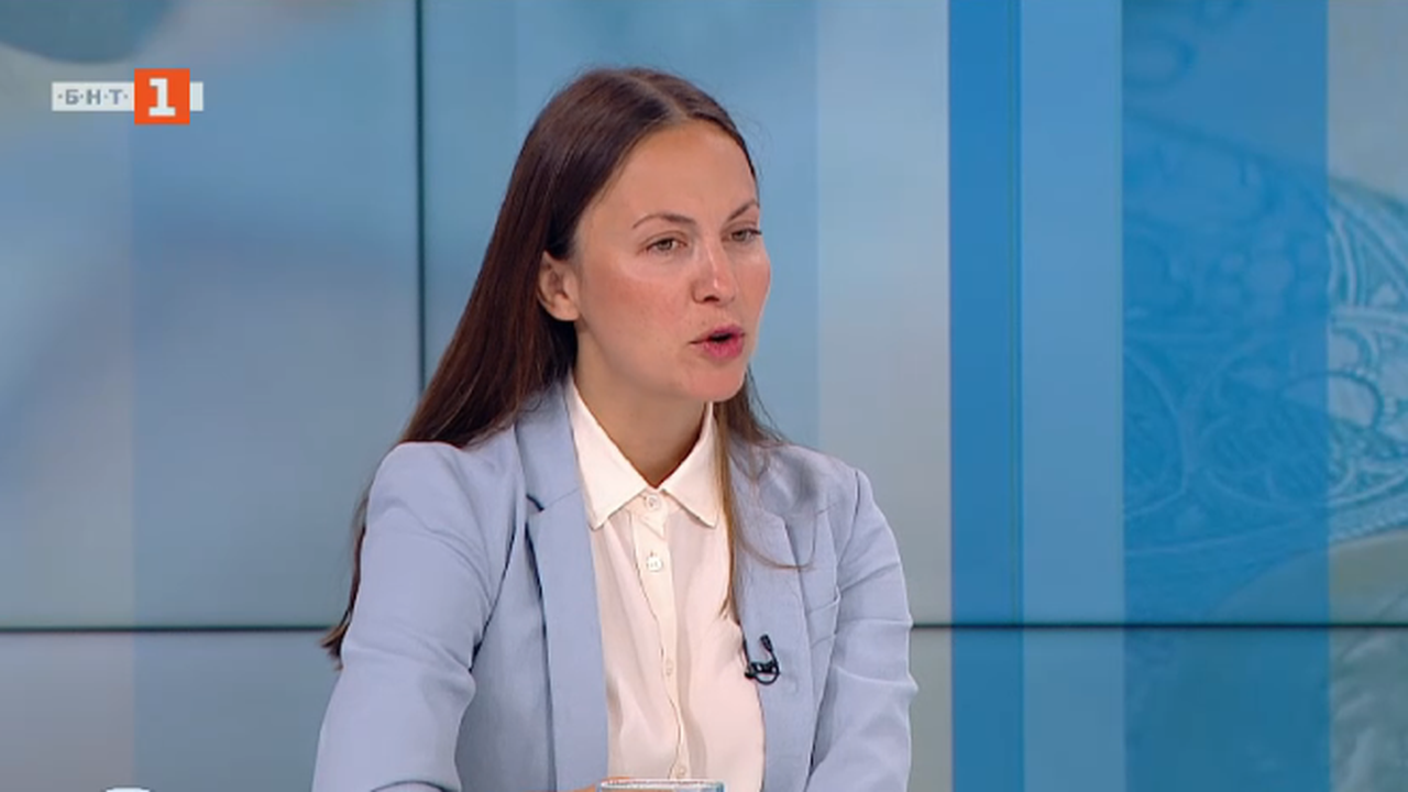 Ева Майдел след конвергентния доклад: Институциите имат сериозна работа в следващите месеци