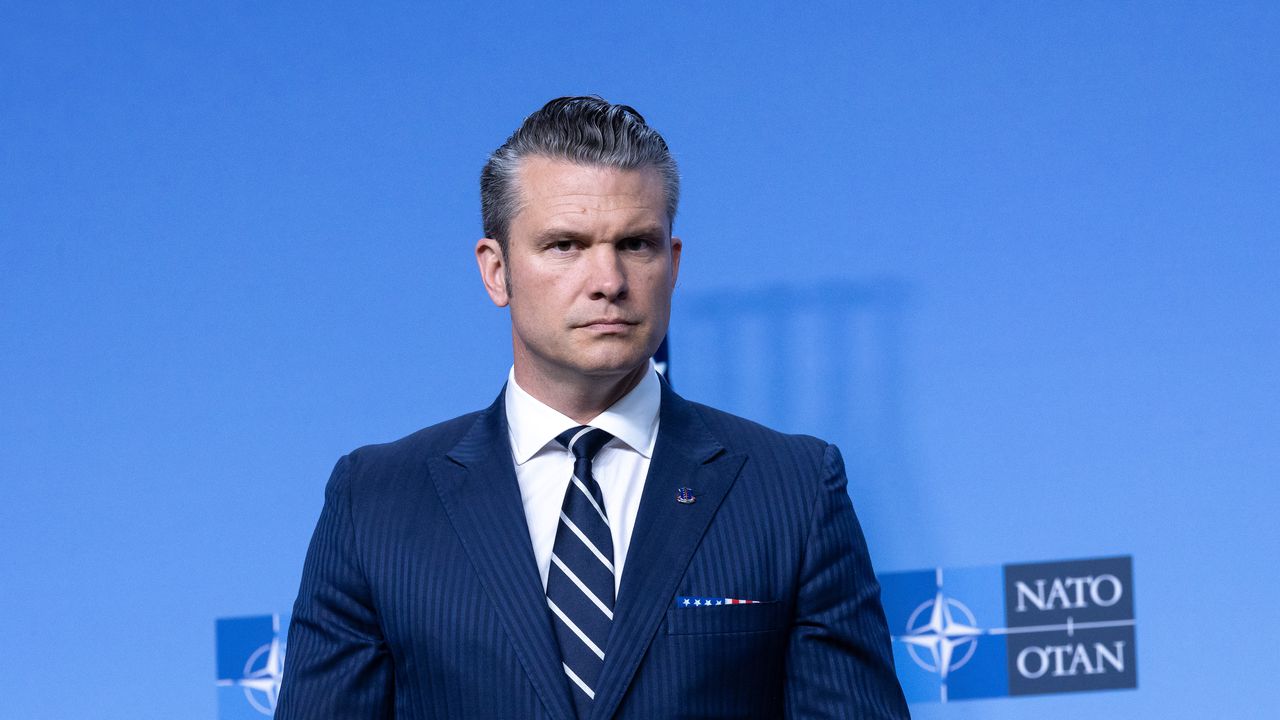 Хегсет: Страните от НАТО са много близо да изпълнят искането на Тръмп за разходи за отбрана