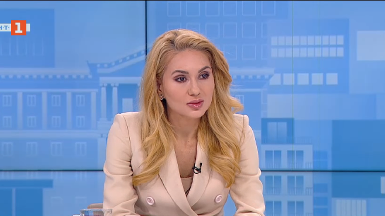 Мария Филипова (КЗП): Стартираме масови проверки за цените в евро, готвим сурови глоби