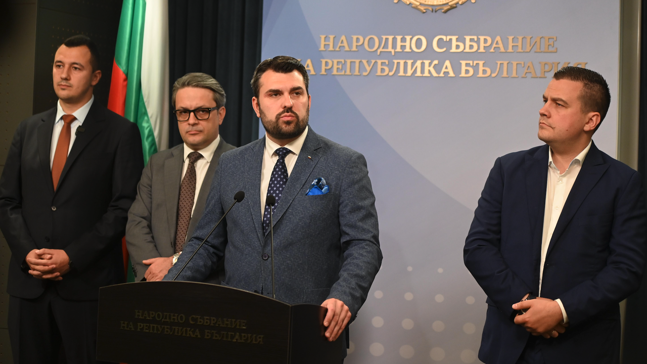 Управляващите приветстват отлагането на доклада за РСМ