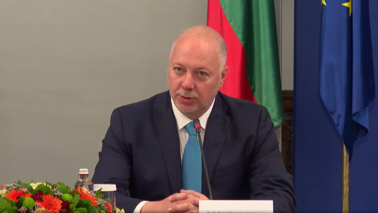 Росен Желязков: Влизането в еврозоната е гаранция за по-високи доходи