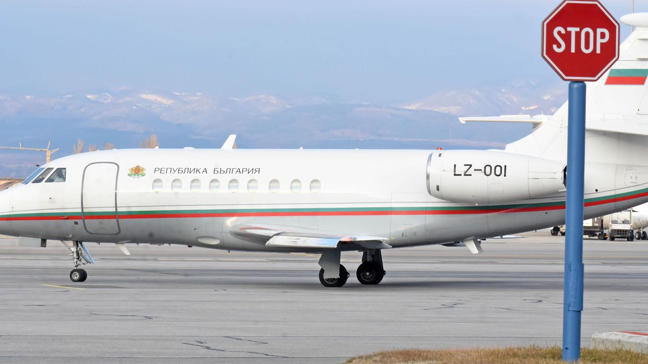 Шефът на правителствения авиоотряд вече ще може да отказва полети