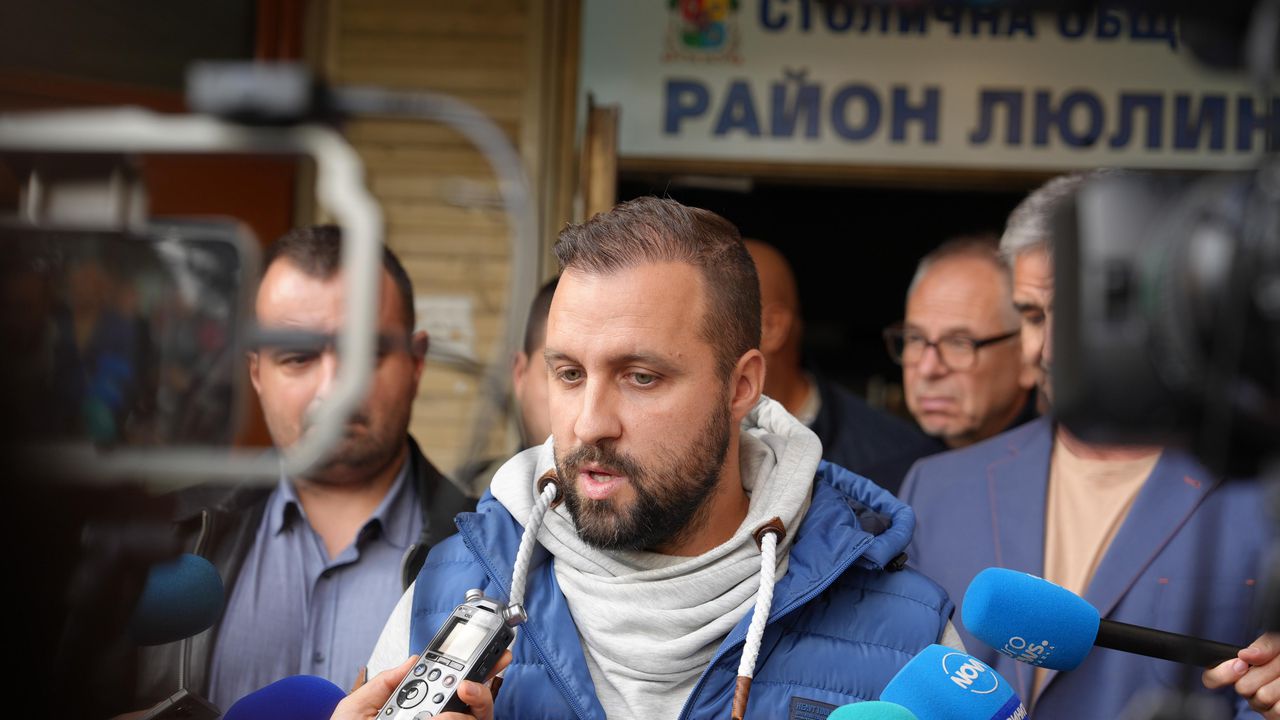 Кметът на "Люлин" Георги Тодоров: В района от обявените 8 големи контейнера за боклук е сложен само един