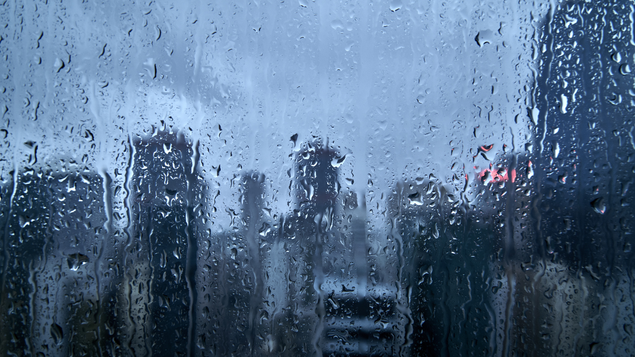 В понеделник отново се очакват значителни количества дъжд, предупреди МОСВ