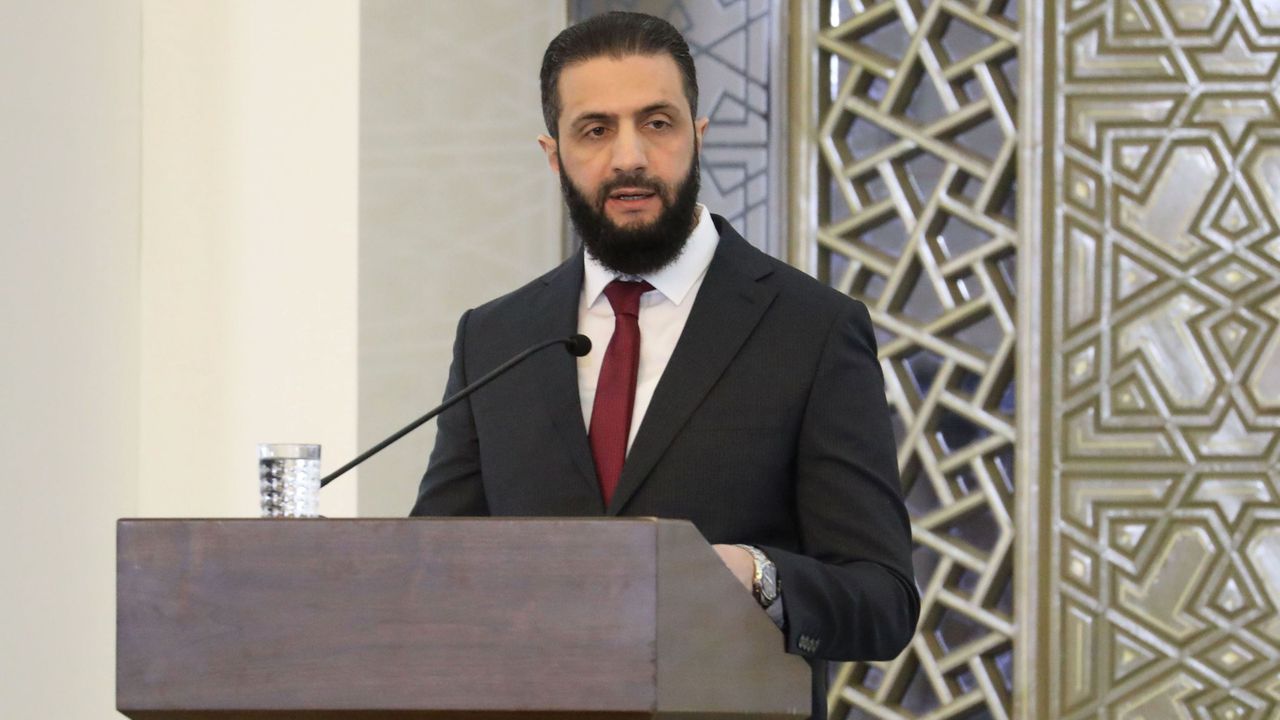 САЩ настояват за отмяна на санкциите на ООН срещу Ахмед аш Шараа преди визитата му в Белия дом