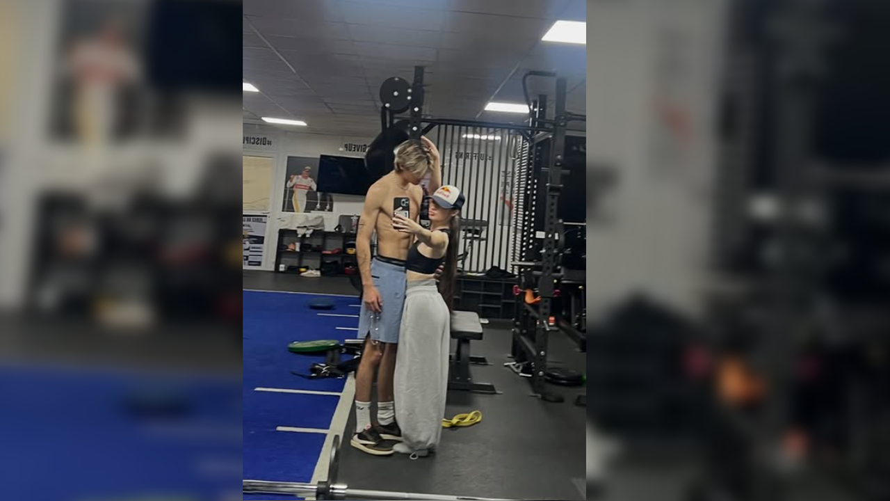 Батман и Жената котка: Никола Цолов и Крисия са новата ни звездна двойка