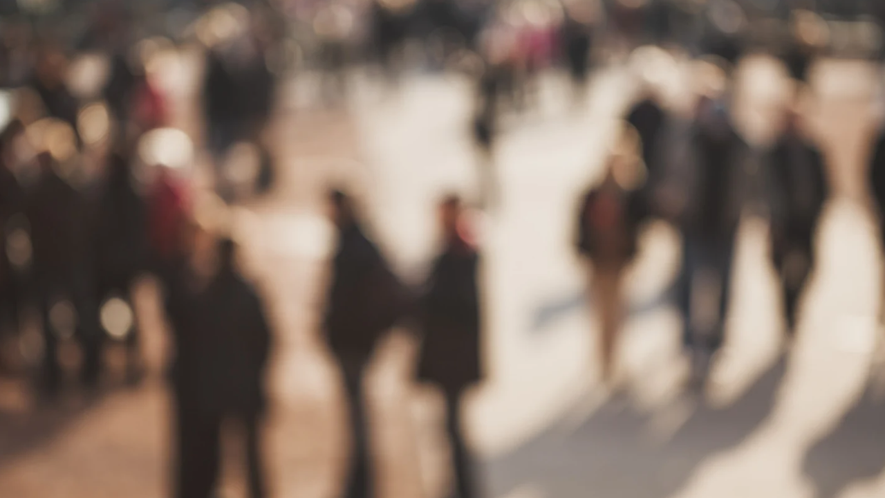 Преизчислен в евро, БВП е 32,037 млрд. евро, като на