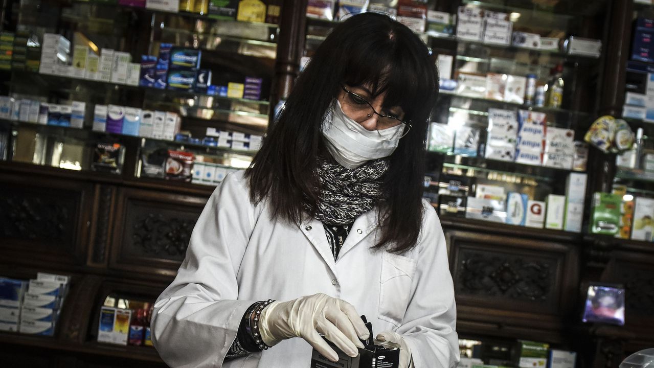 В аптеката, която развива дейност в близост до общинската болница