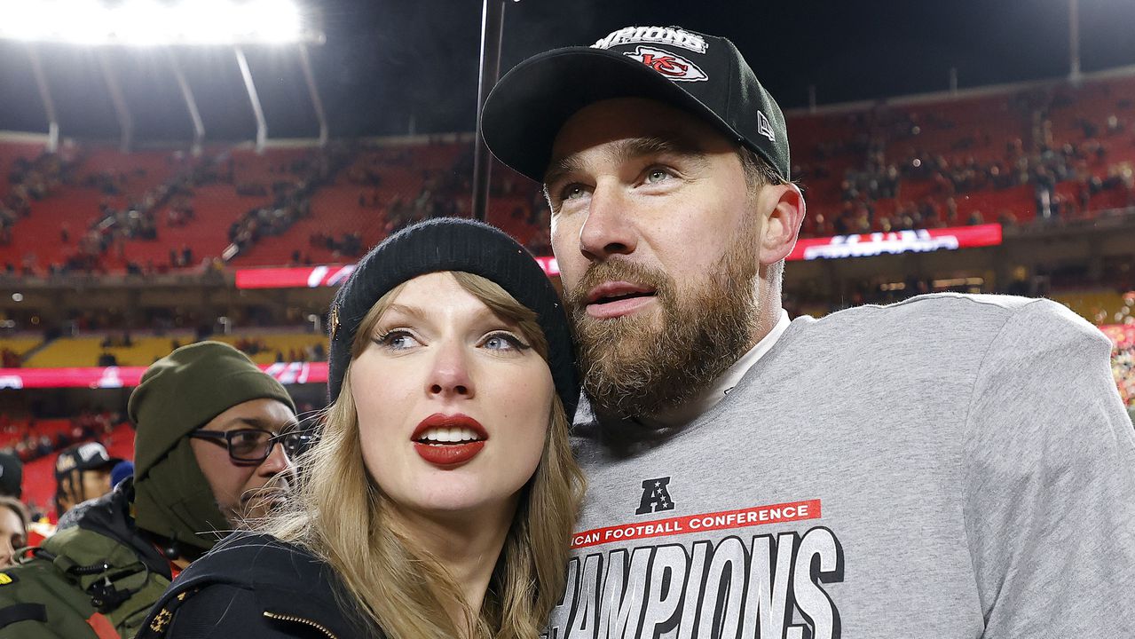 Поп звездата Тейлър Суифт и годеникът ѝ Травис Келси планират