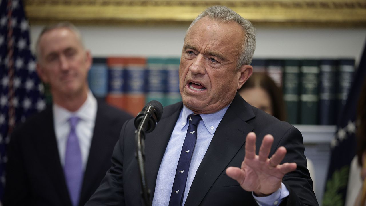 В иска на медицинските организации се твърди, че през май