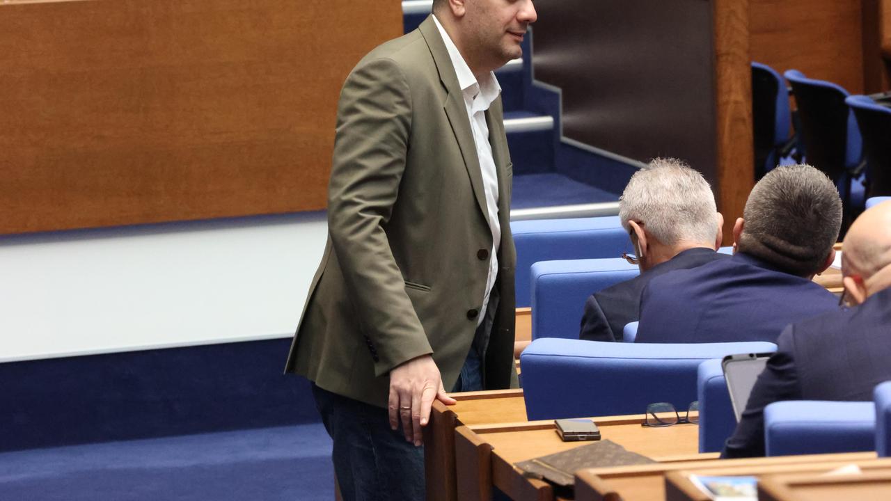 Но самата идея това да се обсъжда в предизборна обстановка