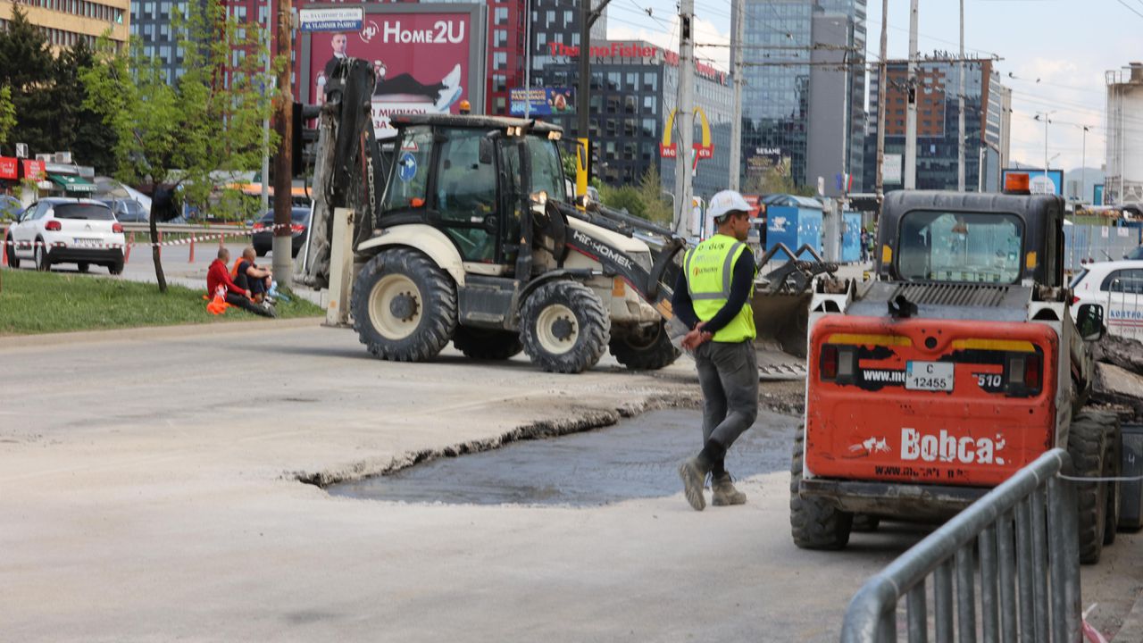 Няма опасност за живеещите в локала на Цариградско шосе, съобщиха