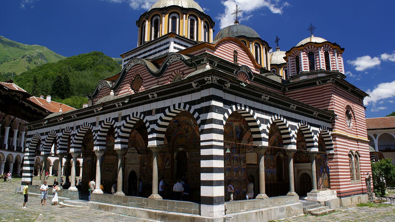 Всеки Божи ден трябва с молитва да търсим общение с