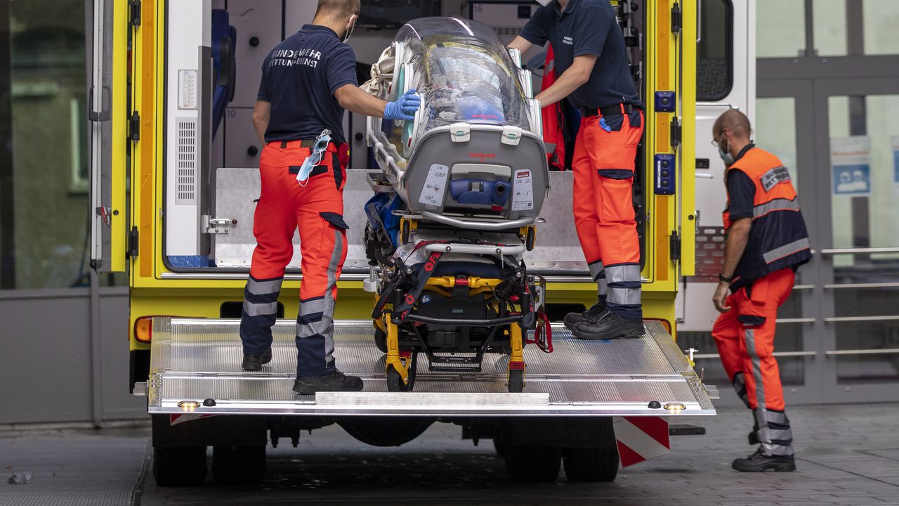 Военен падна, докато се спускаше от хеликоптер в Германия